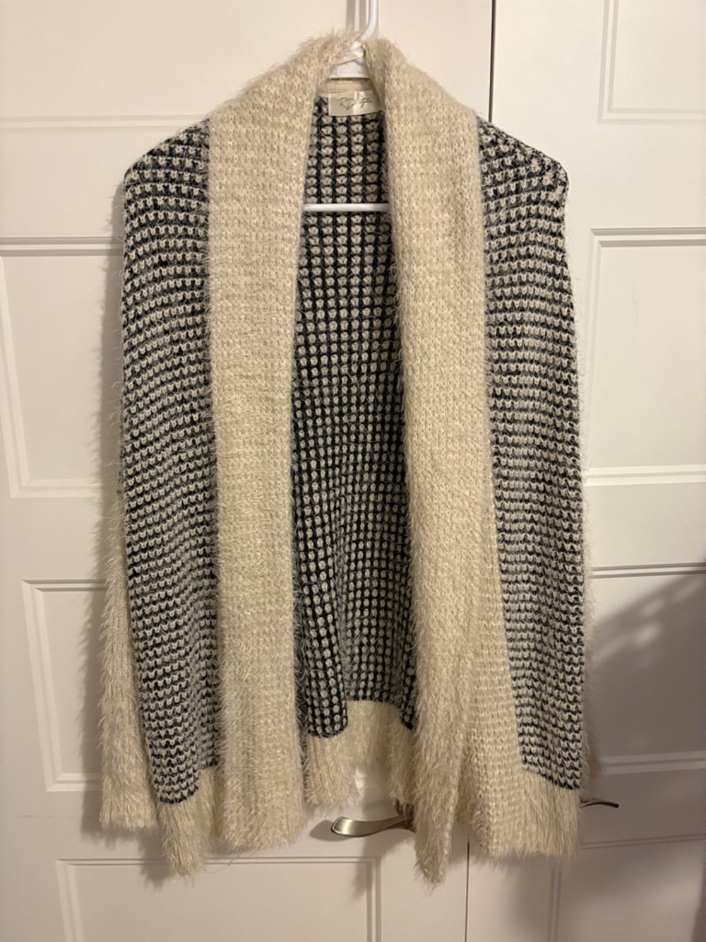 RD Style Cream Trim Open-Front Black & Cream Knit Poncho